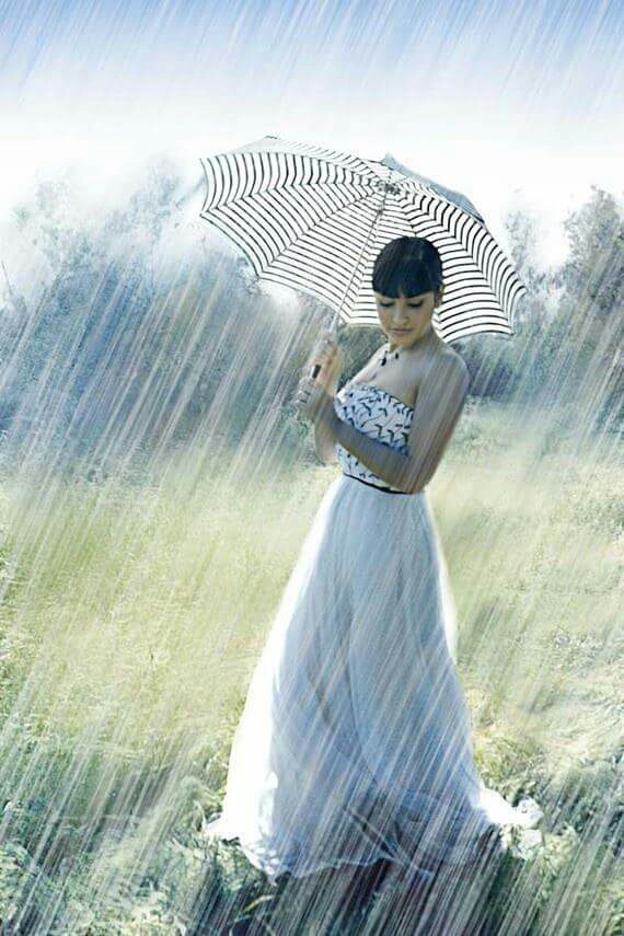 Дождь притча. Танцы под дождем. Танцуем под дождем притчи. Притча о Дожде. Танцующая под дождем картинки.